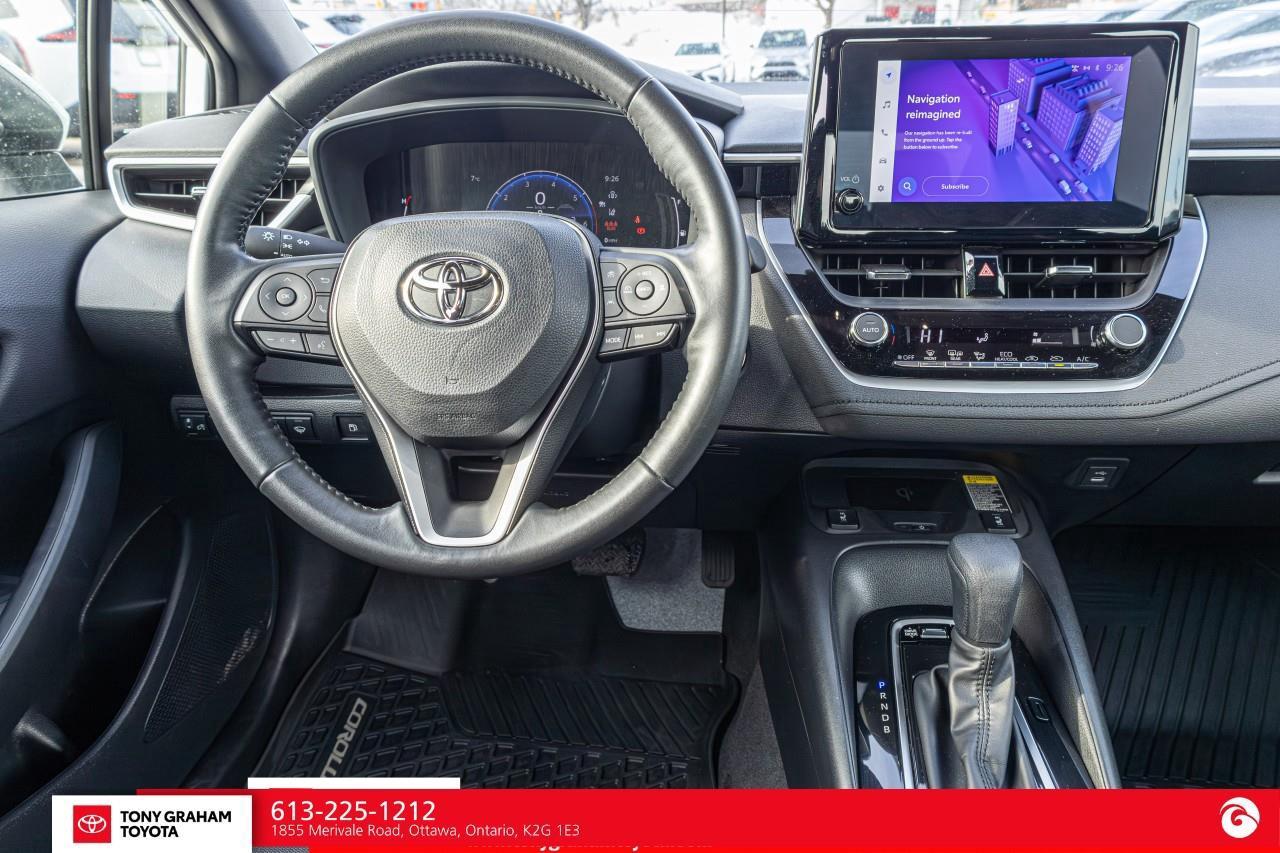 2025 Toyota Corolla Hybrid SE Photo