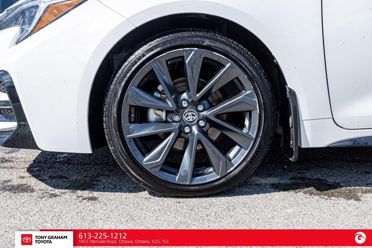 2025 Toyota Corolla Hybrid SE Photo