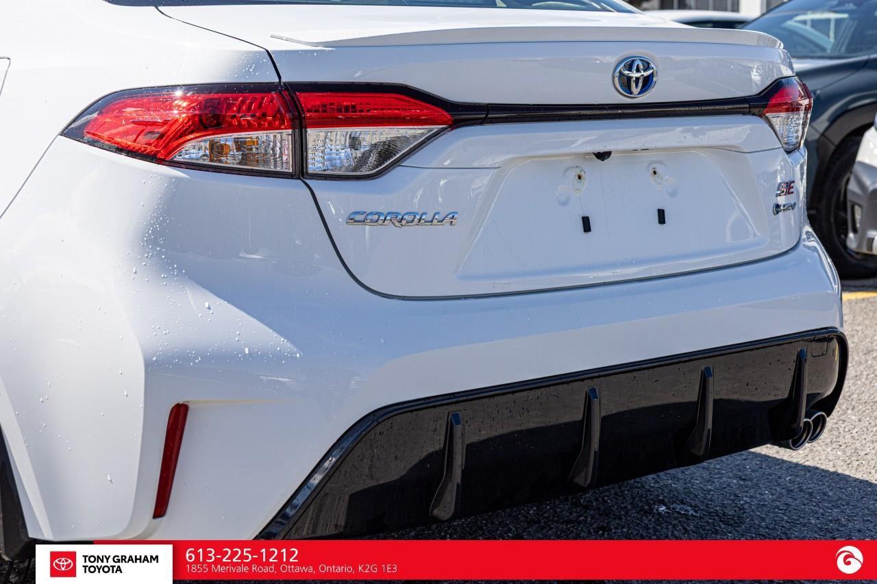 2025 Toyota Corolla Hybrid SE Photo
