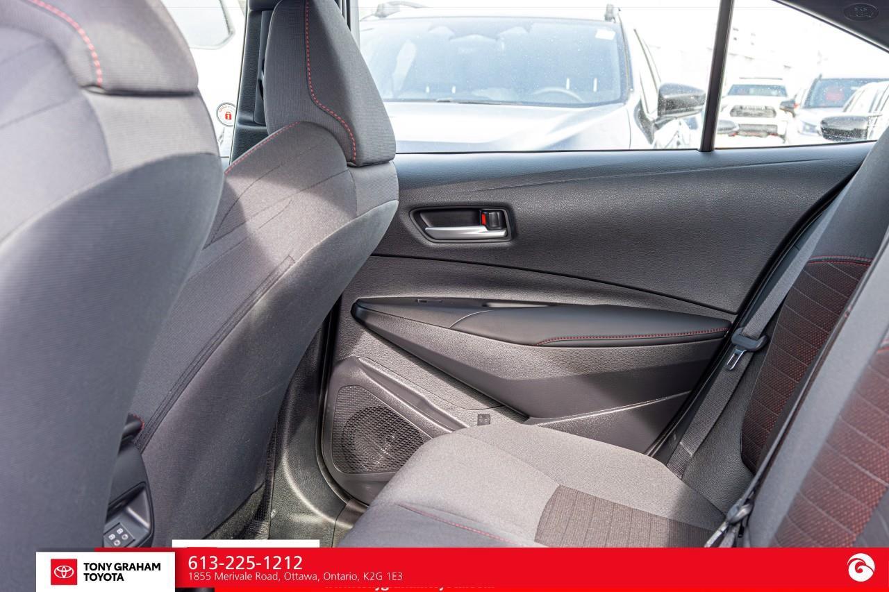 2025 Toyota Corolla Hybrid SE Photo