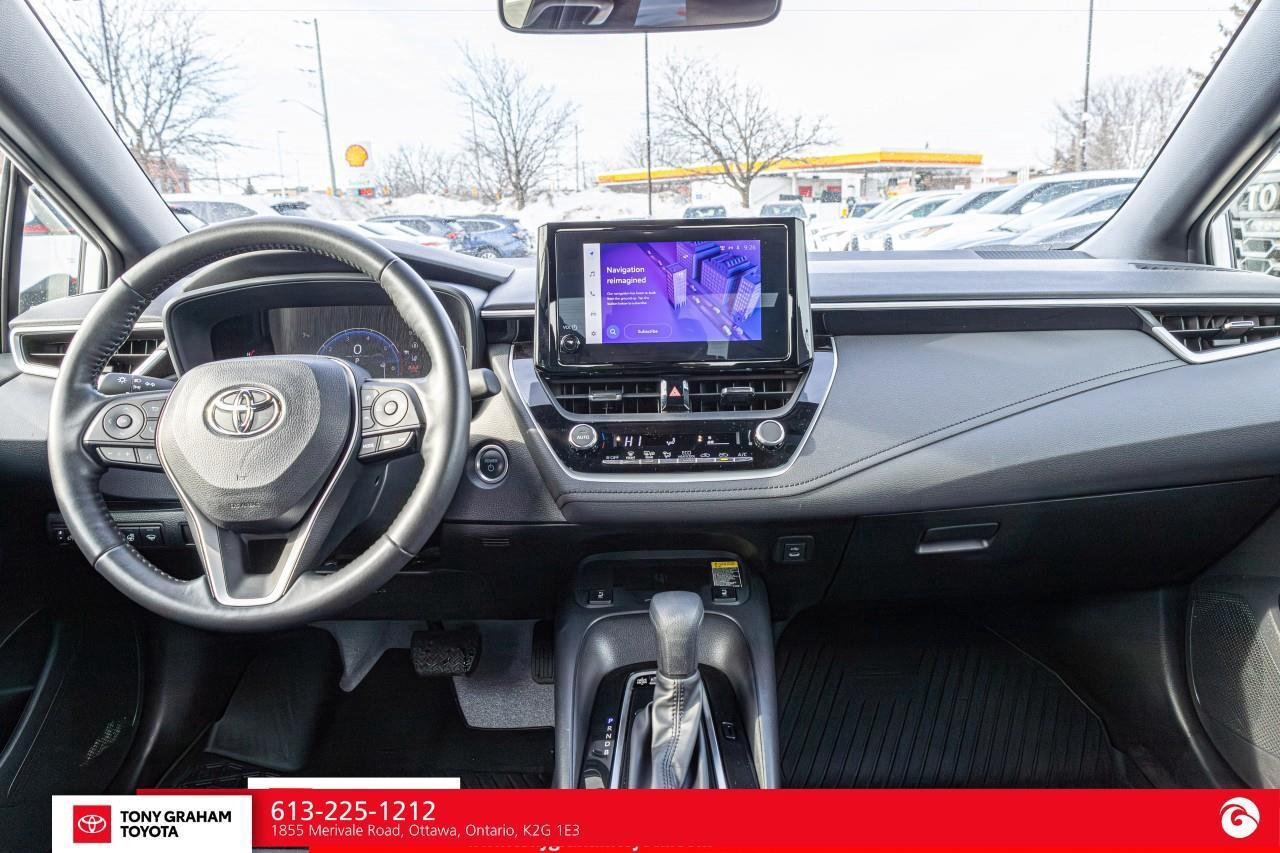 2025 Toyota Corolla Hybrid SE Photo