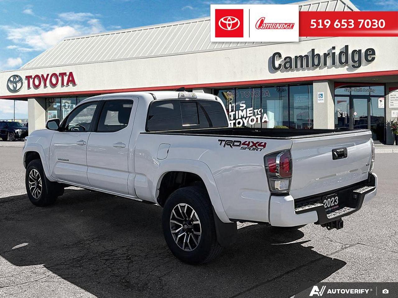 2023 Toyota Tacoma TRD Sport Photo3