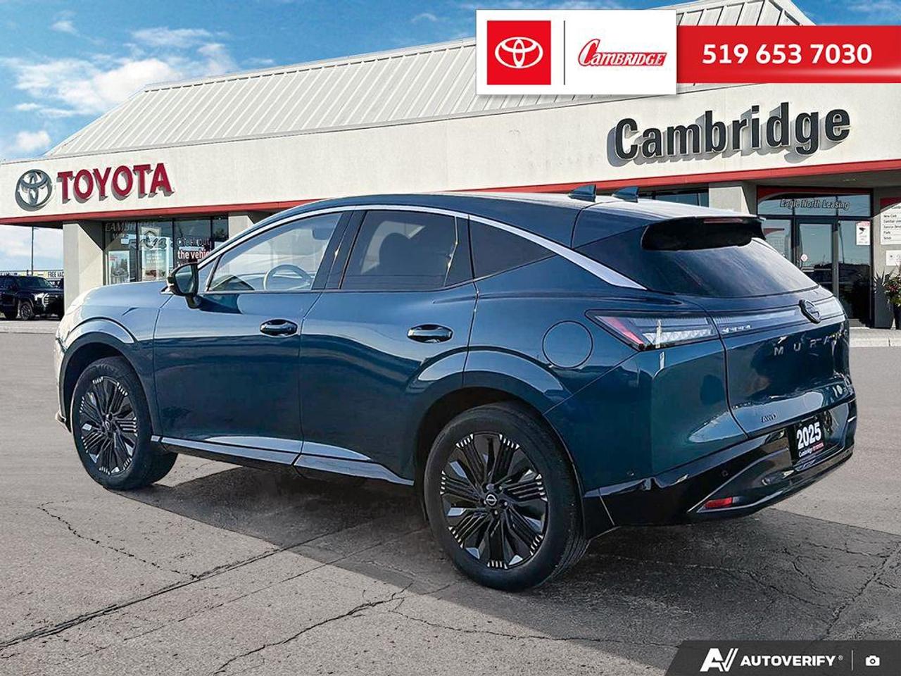 2025 Nissan Murano Platinum Photo