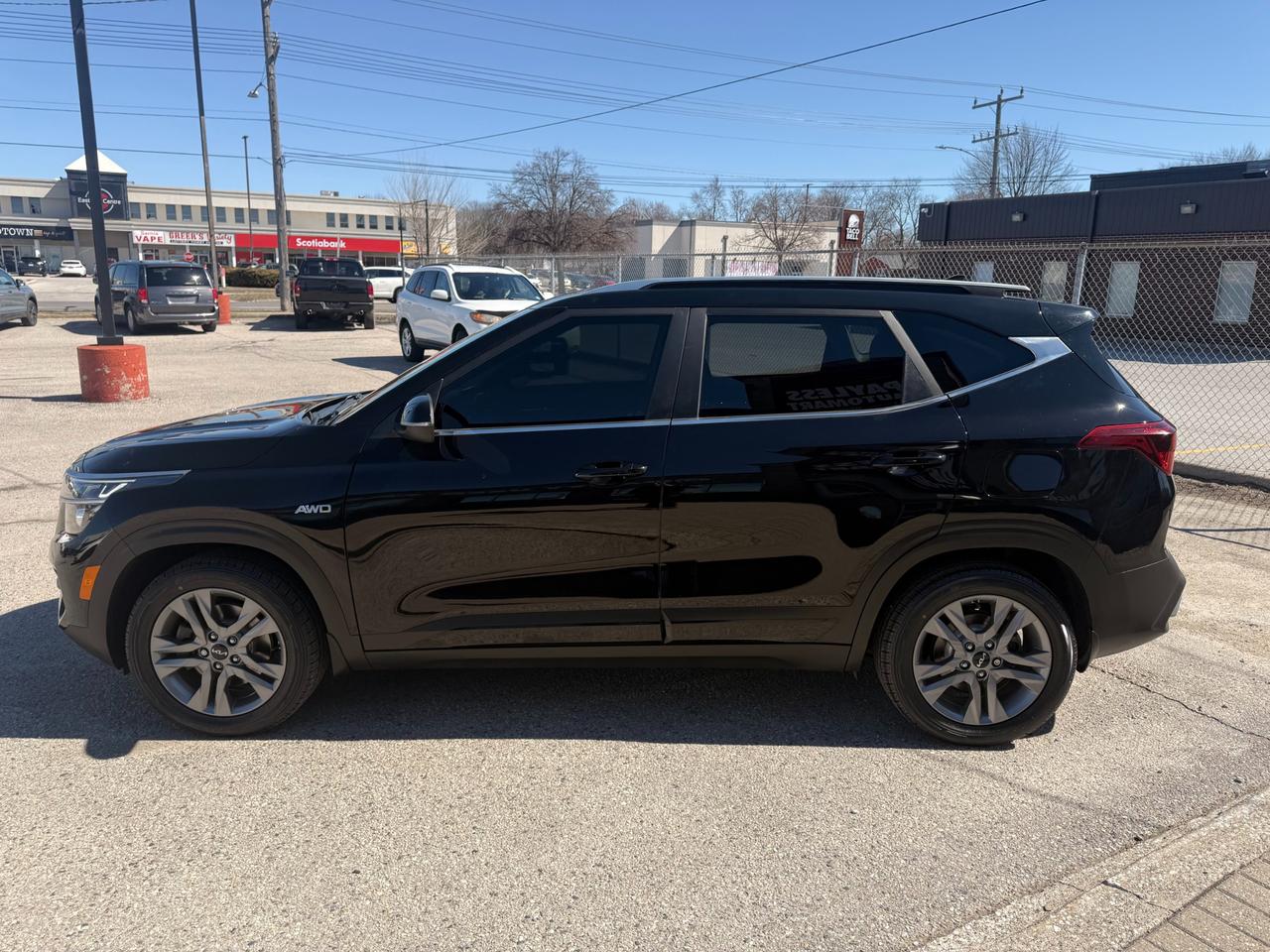 2022 Kia Seltos EX Clean Carfax! One Owner! Photo
