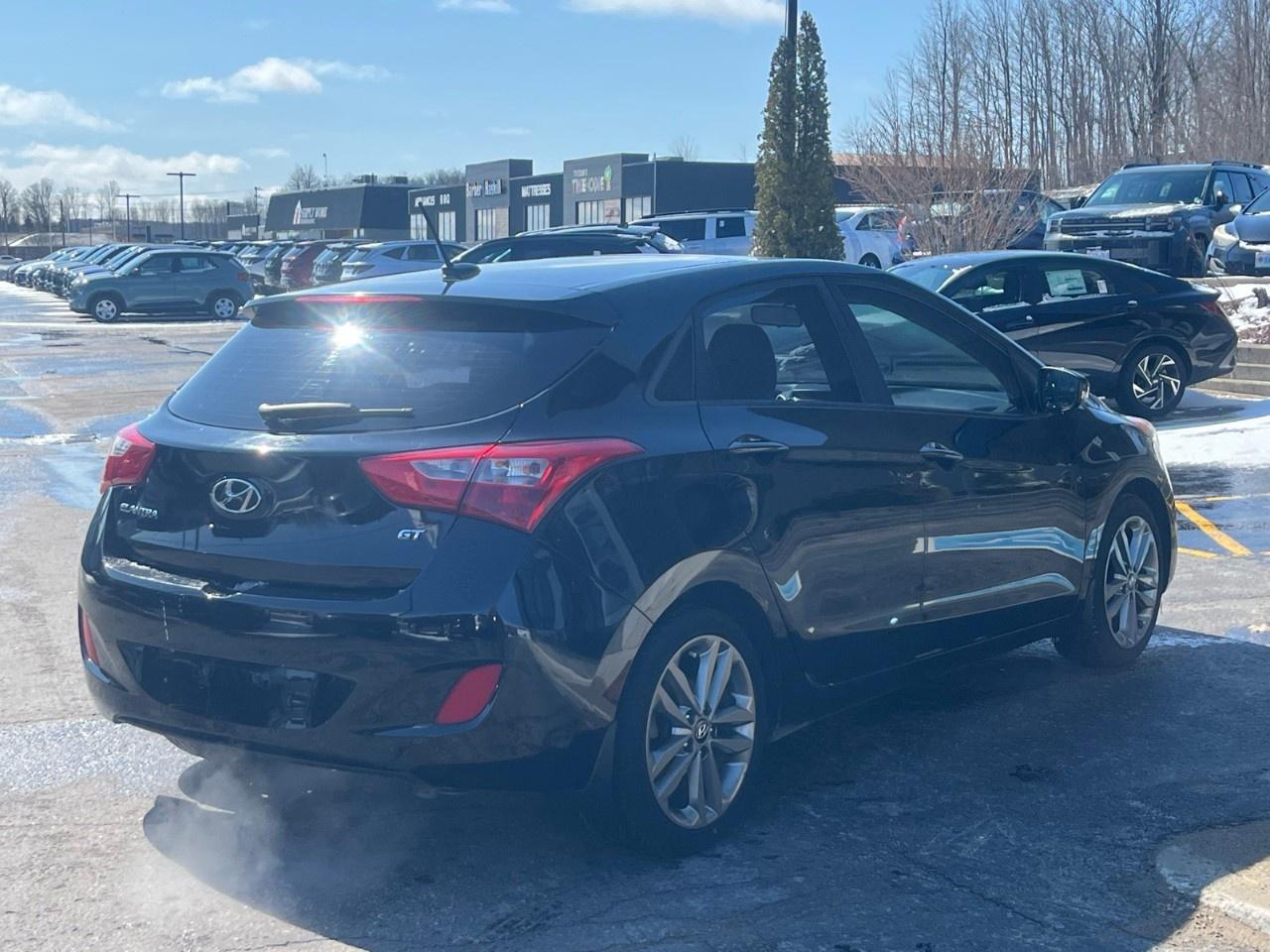 2017 Hyundai Elantra GT 5dr HB Auto GLS Tech Photo