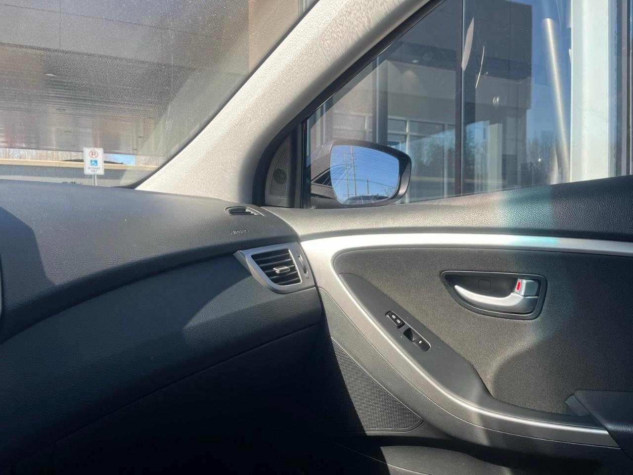 2017 Hyundai Elantra GT 5dr HB Auto GLS Tech Photo