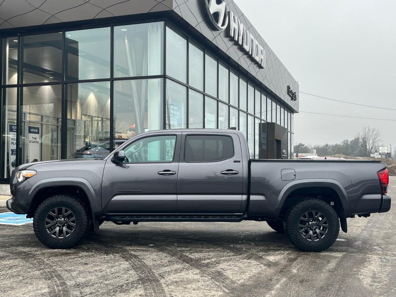2022 Toyota Tacoma 4x4 Double Cab Auto Photo