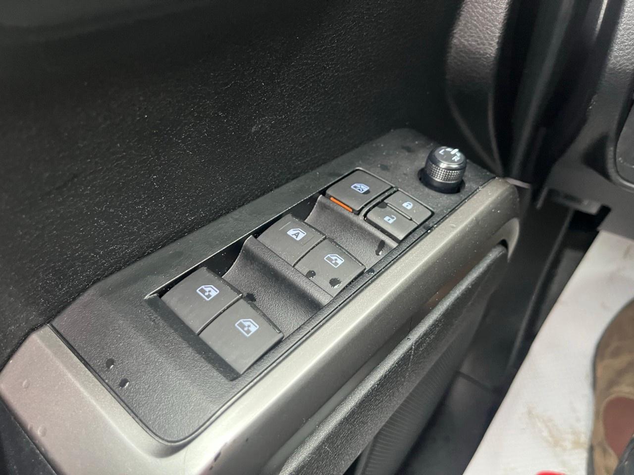 2022 Toyota Tacoma 4x4 Double Cab Auto Photo