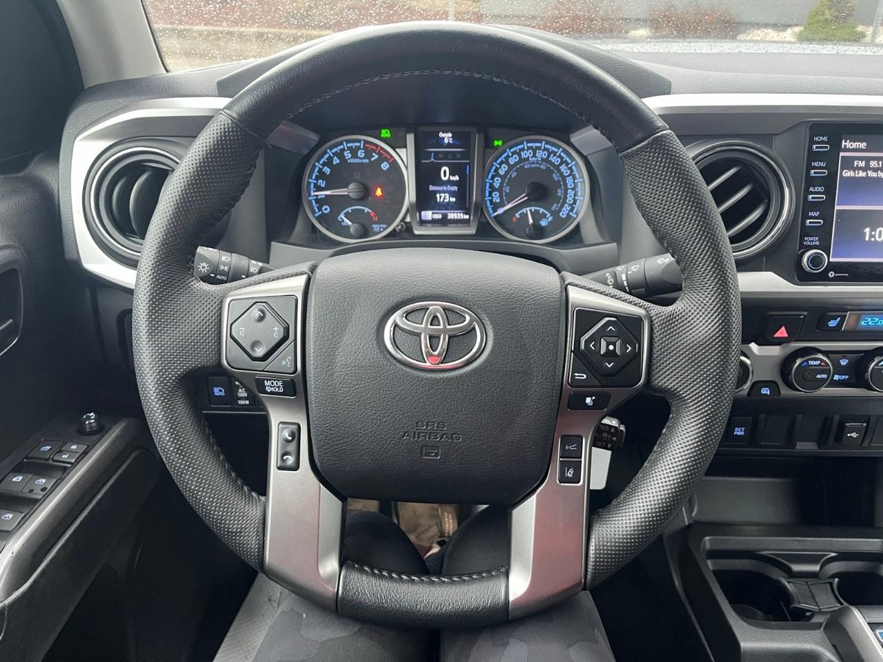 2022 Toyota Tacoma 4x4 Double Cab Auto Photo