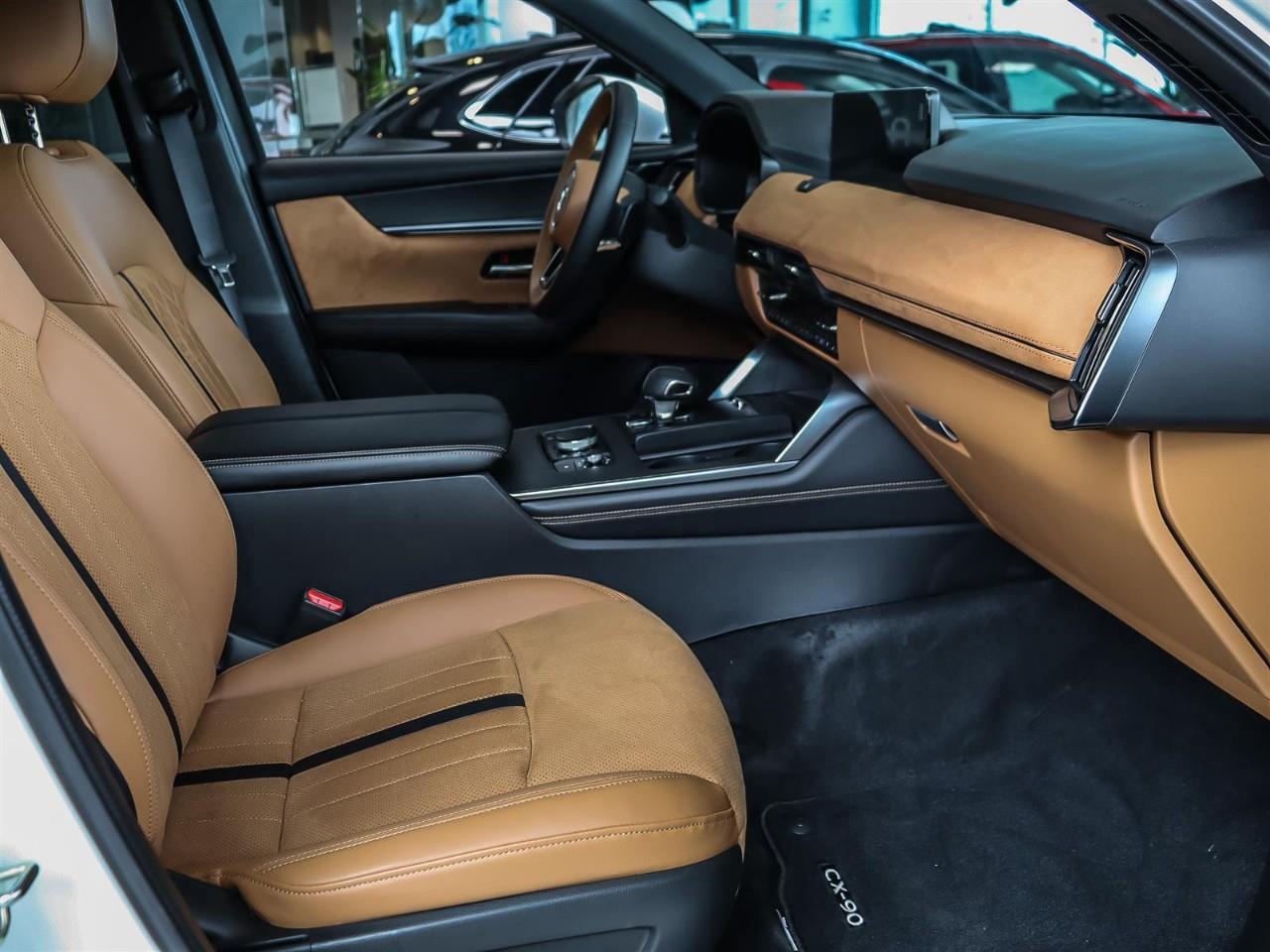 2025 Mazda CX-90 MHEV Signature Photo