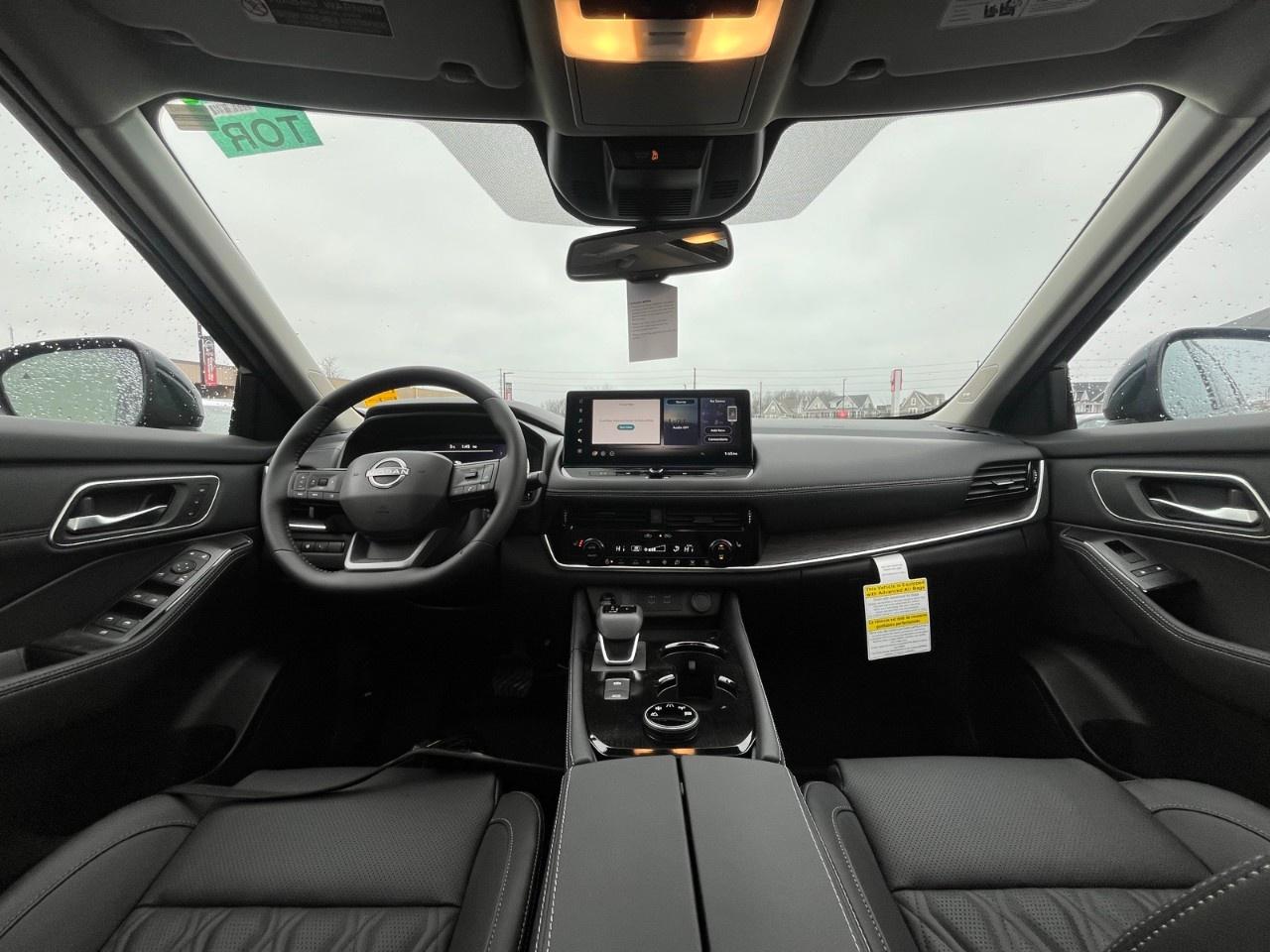 2026 Nissan Rogue AWD Platinum Photo