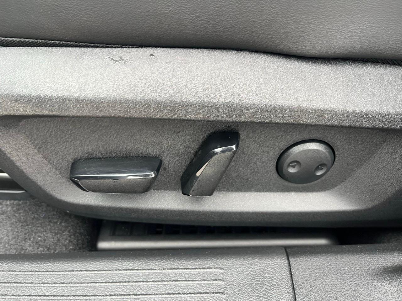 2026 Nissan Rogue AWD Platinum Photo