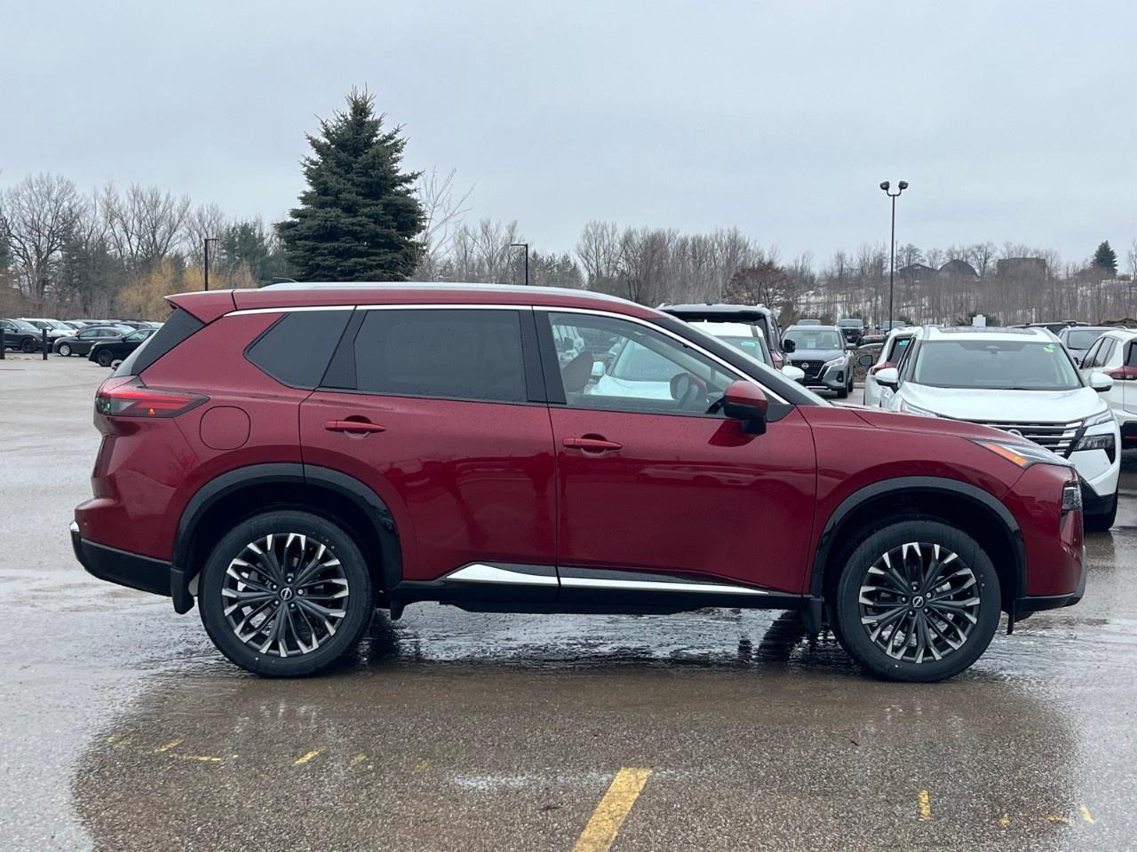 2026 Nissan Rogue AWD Platinum Photo