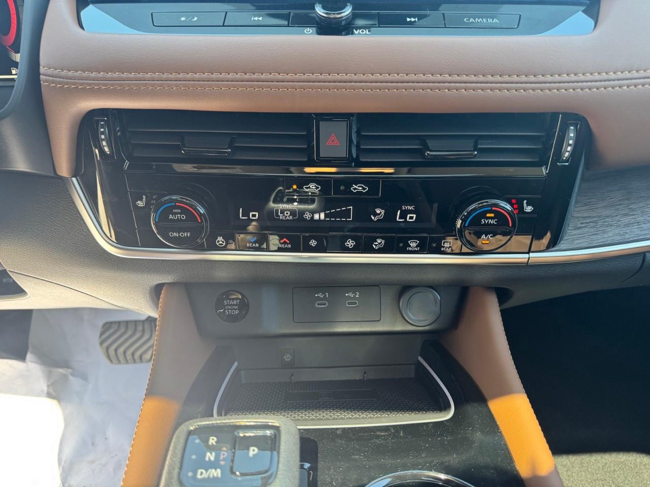 2026 Nissan Rogue AWD Platinum Photo