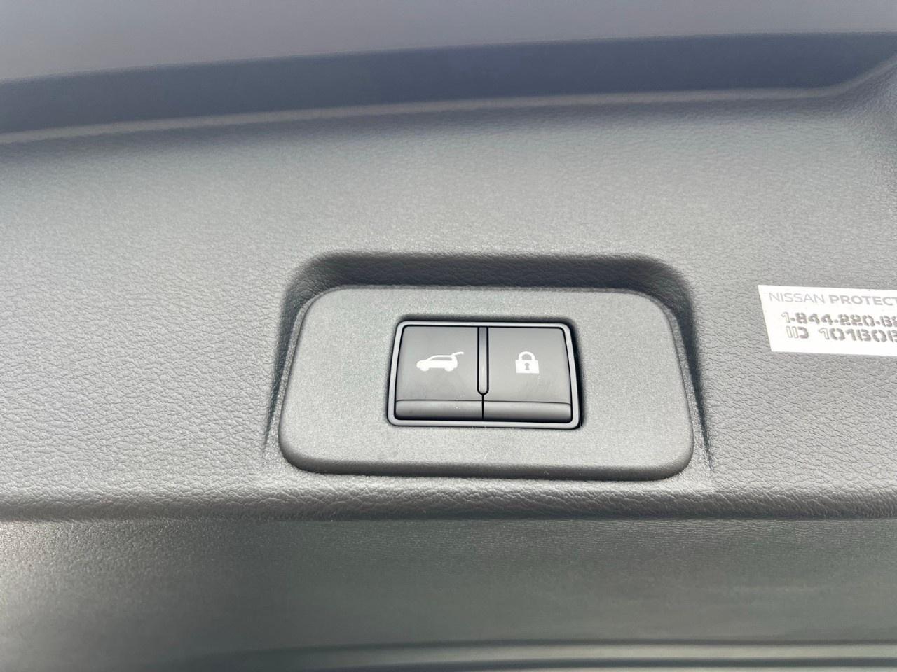 2026 Nissan Rogue AWD Platinum Photo