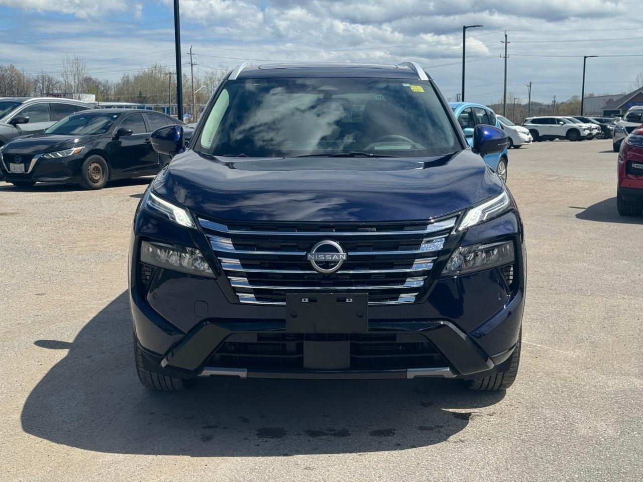 2026 Nissan Rogue AWD Platinum Photo