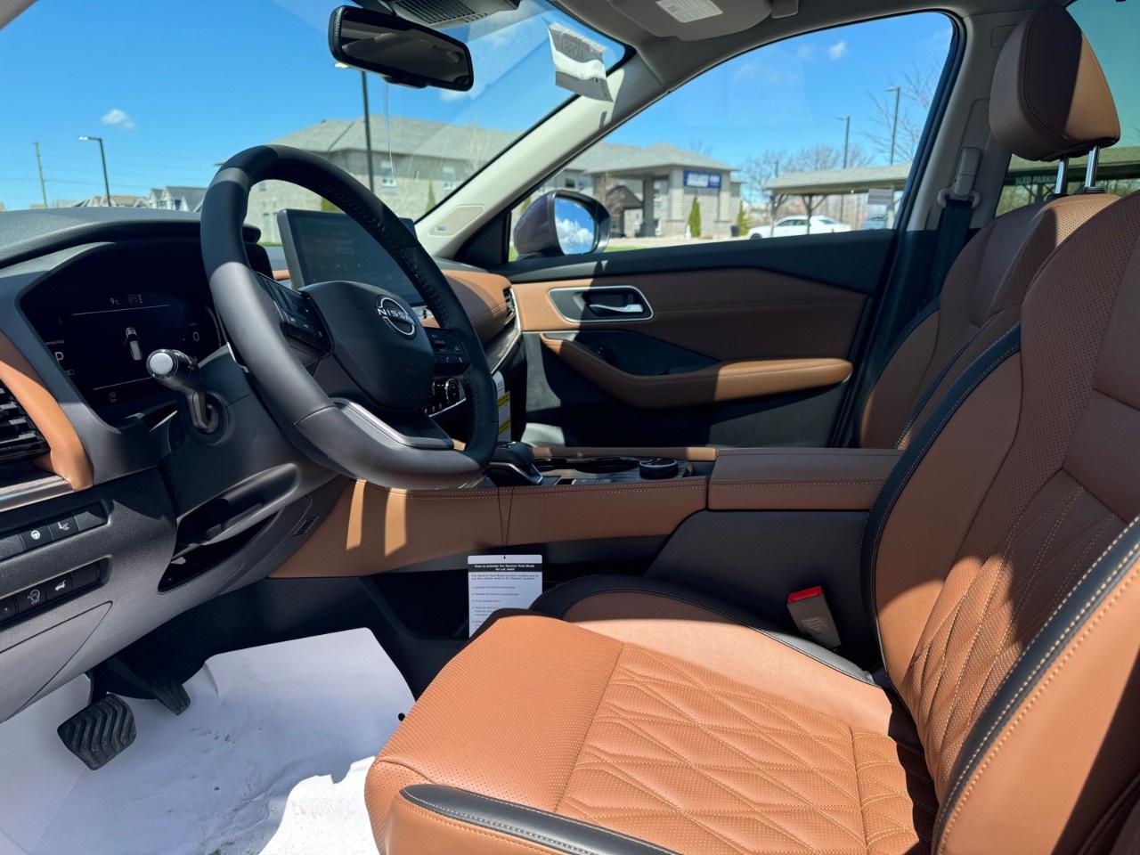 2026 Nissan Rogue AWD Platinum Photo