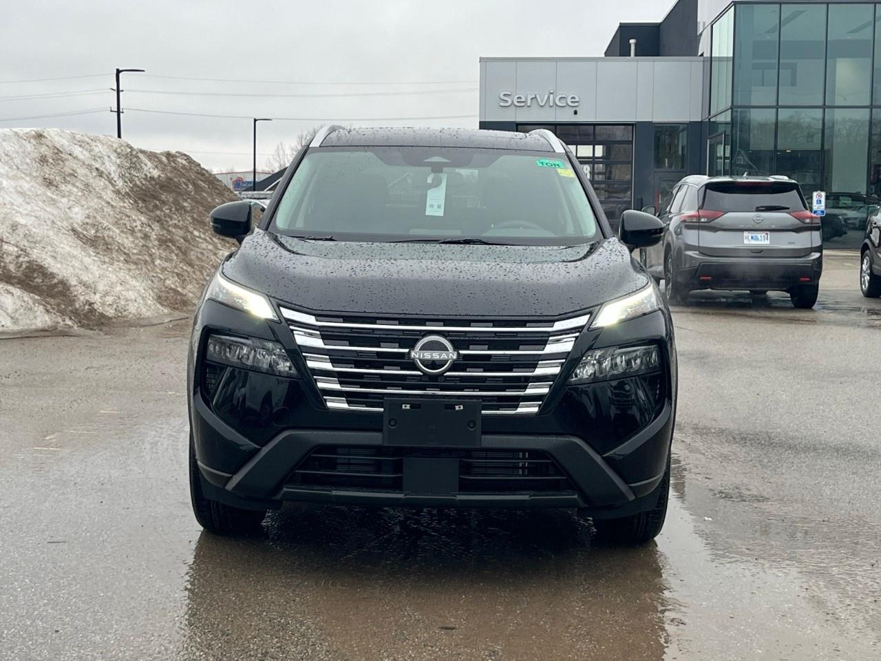 2026 Nissan Rogue AWD SV Moonroof Photo