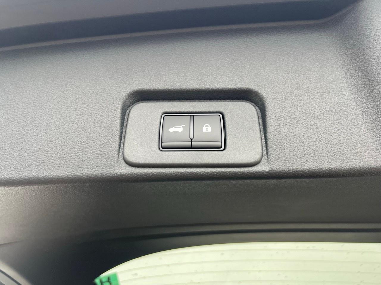 2026 Nissan Rogue AWD SV Moonroof Photo