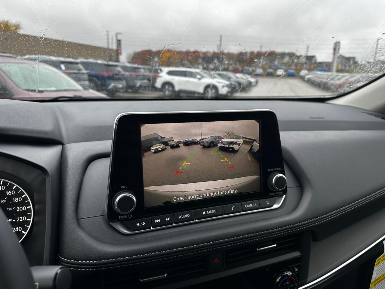 2025 Nissan Rogue AWD S Photo