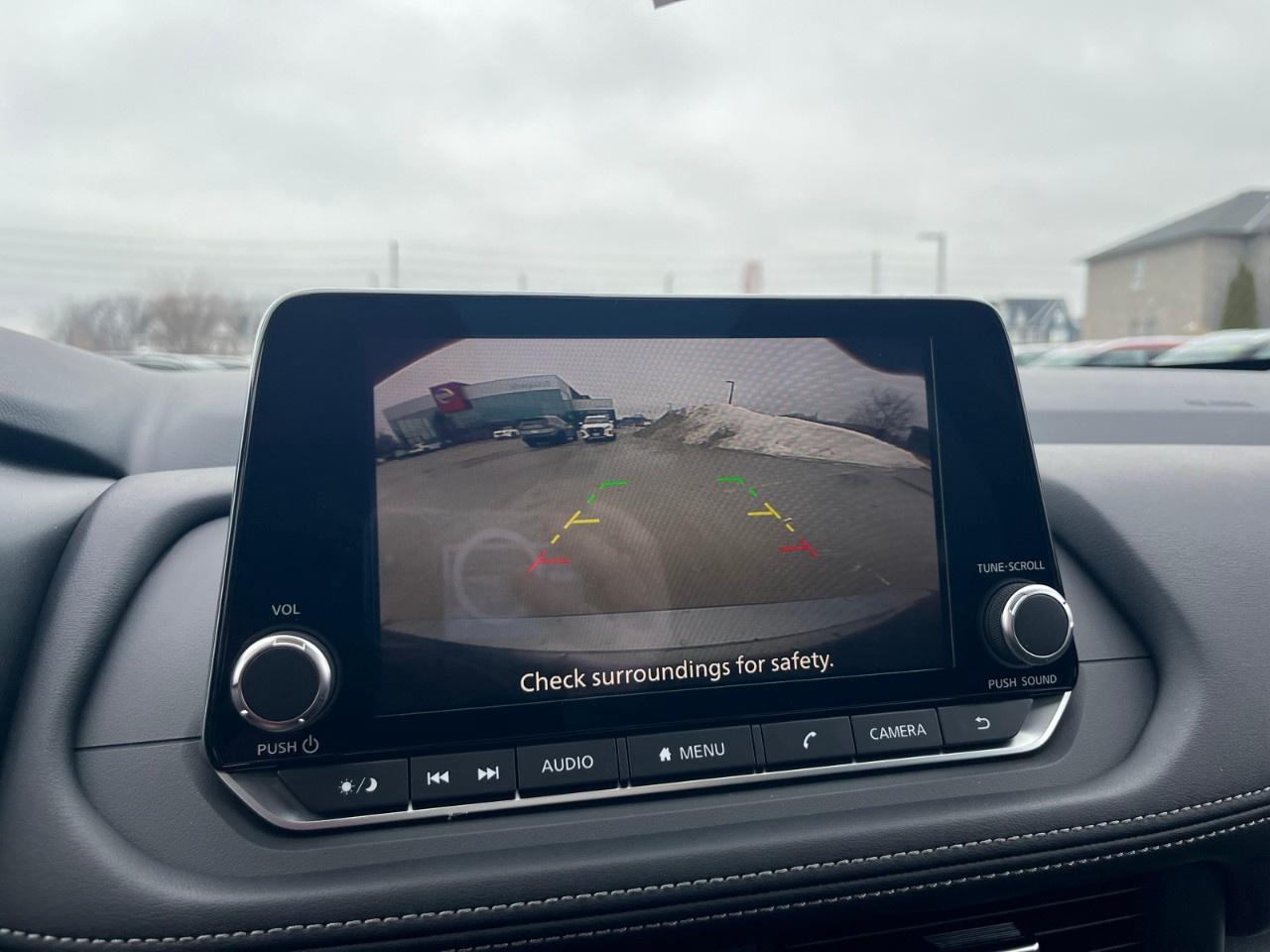 2026 Nissan Rogue AWD SV Moonroof Photo