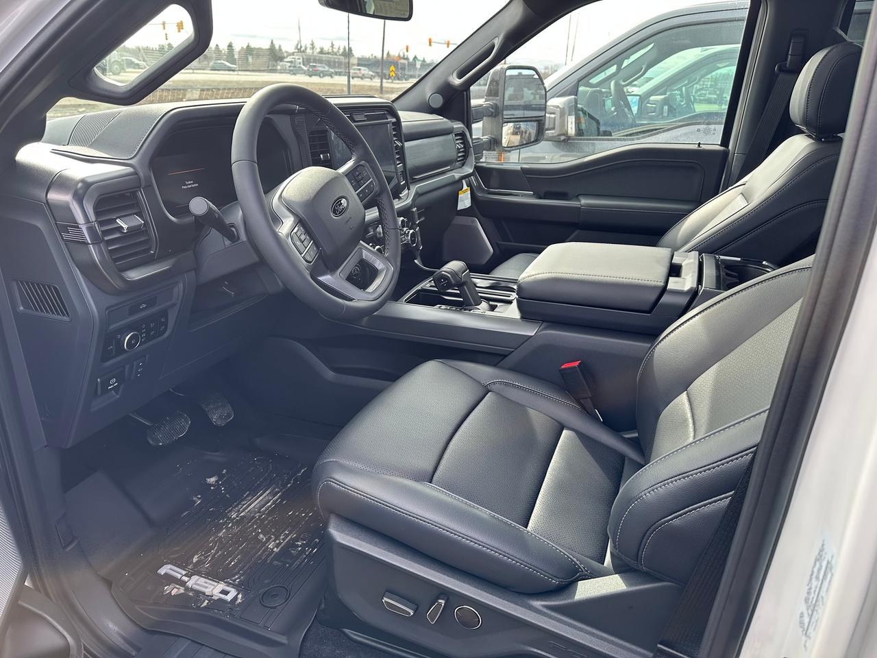 2026 Ford F-150 LARIAT 4WD SuperCrew 6.5' Box 502A Photo5