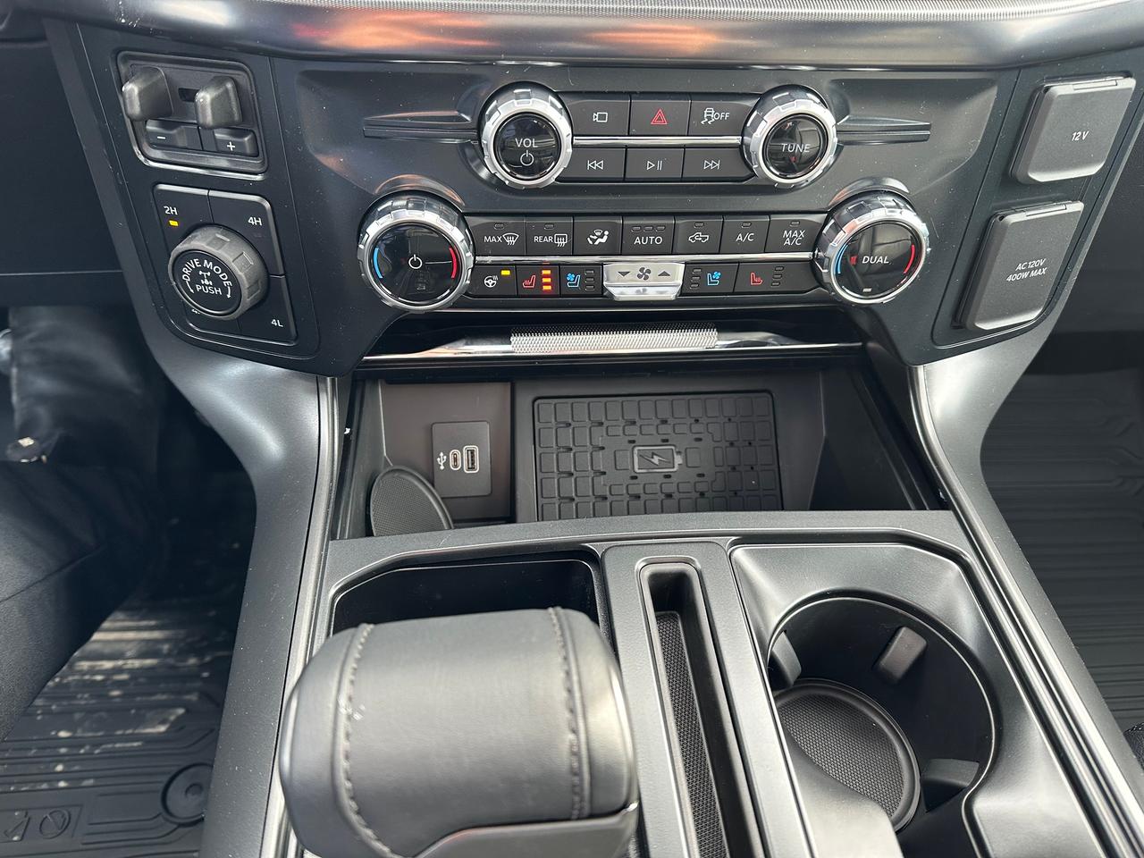2026 Ford F-150 LARIAT 4WD SuperCrew 6.5' Box 502A Photo5