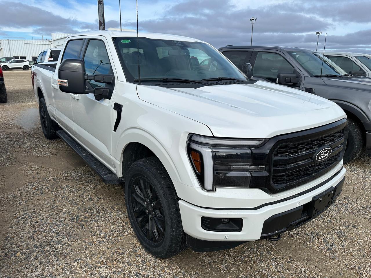 2026 Ford F-150 LARIAT 4WD SuperCrew 6.5' Box 502A Photo2