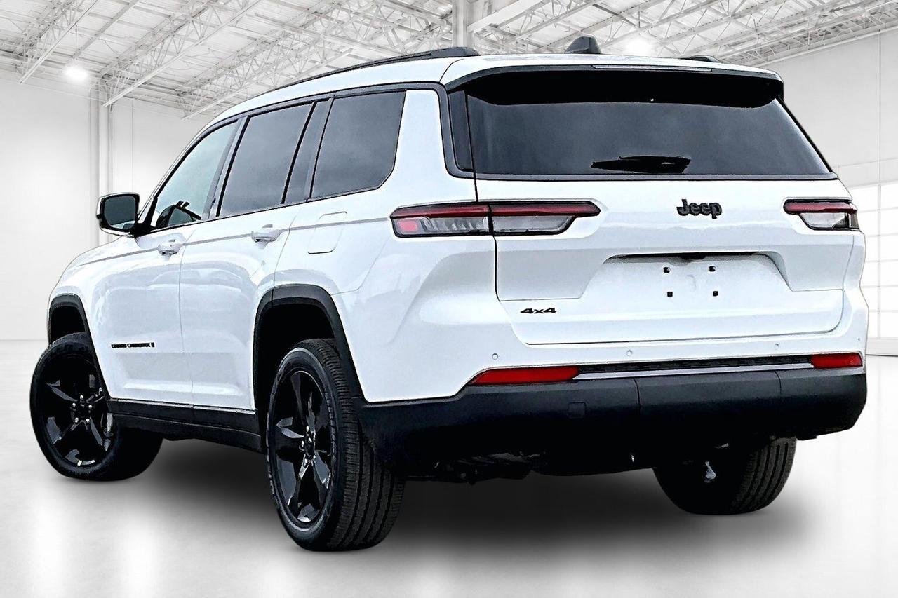 2026 Jeep Grand Cherokee L L ALTITUDE | Leather | Sunroof | Tow Pkg Photo2