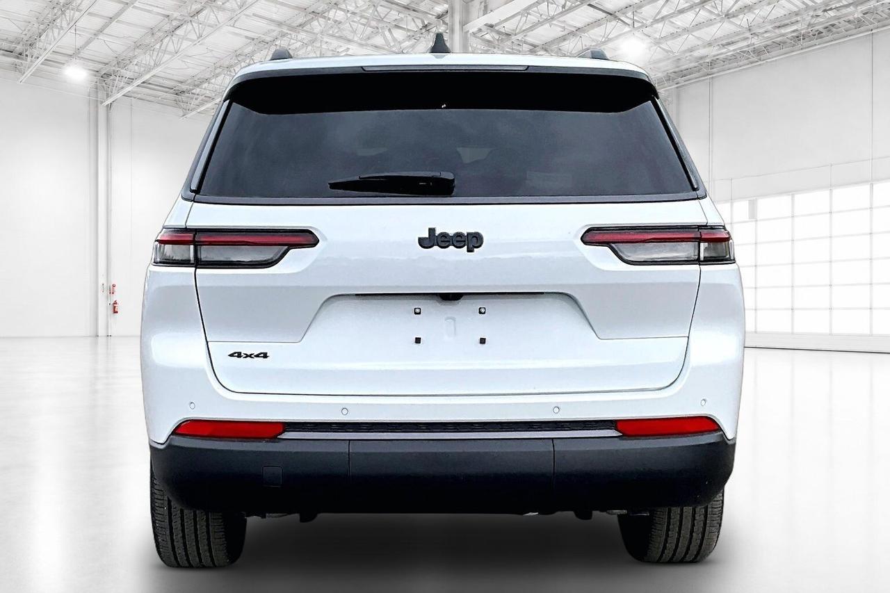 2026 Jeep Grand Cherokee L L ALTITUDE | Leather | Sunroof | Tow Pkg Photo