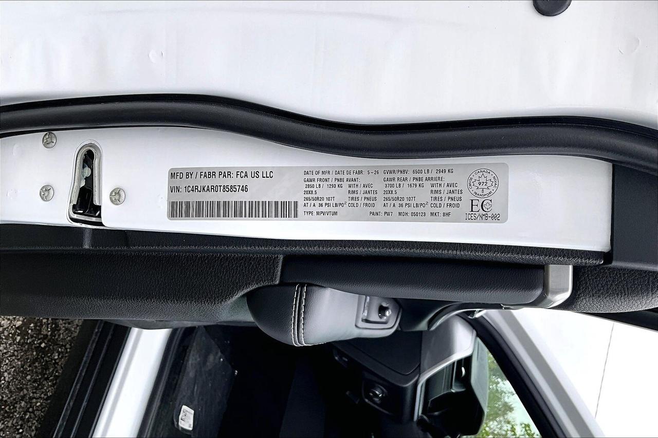 2026 Jeep Grand Cherokee L L ALTITUDE | Leather | Sunroof | Tow Pkg Photo