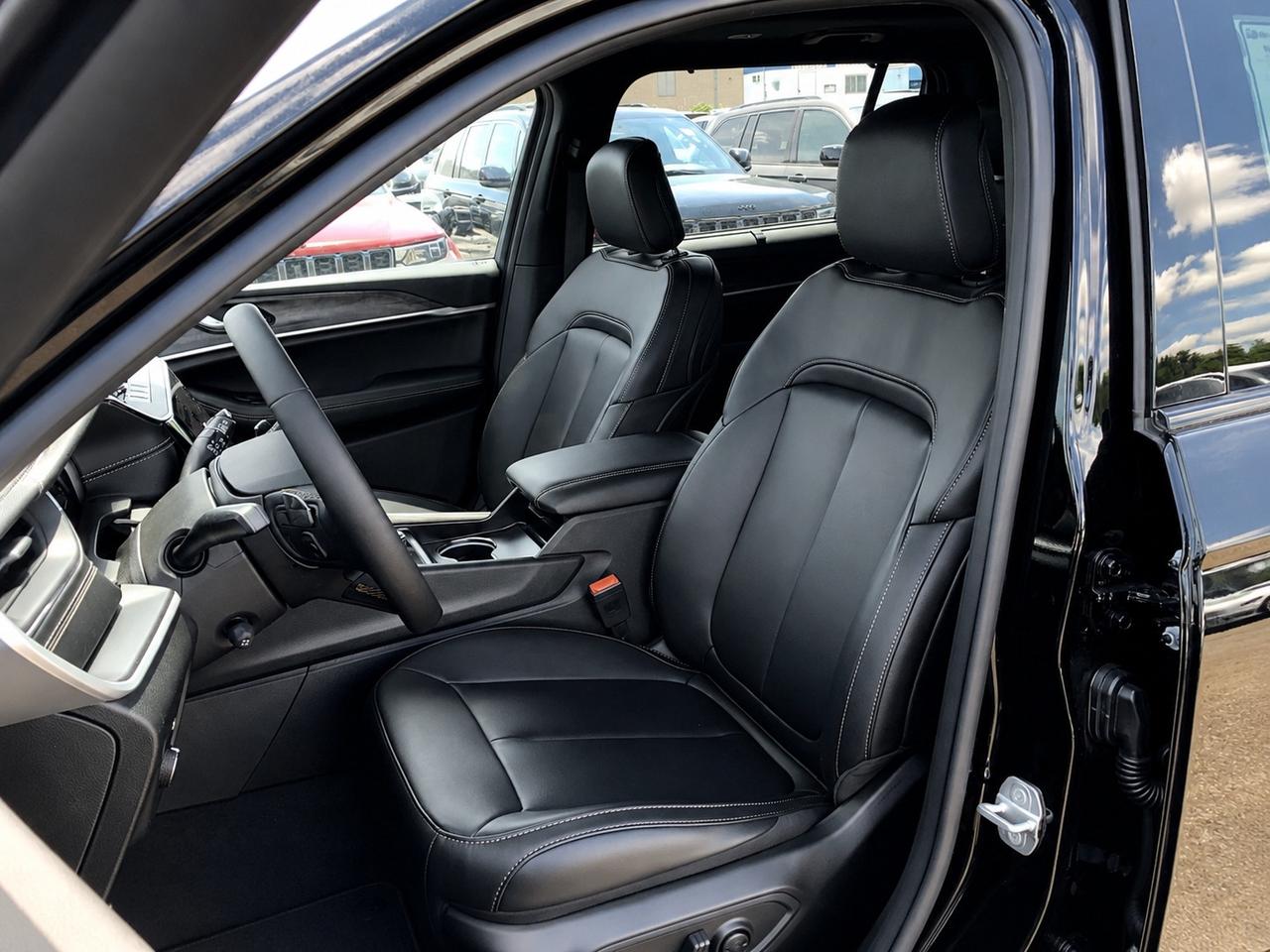 2026 Jeep Grand Cherokee L L 85TH ANNIVERSARY | Pano Roof | Pwr Liftgate Photo
