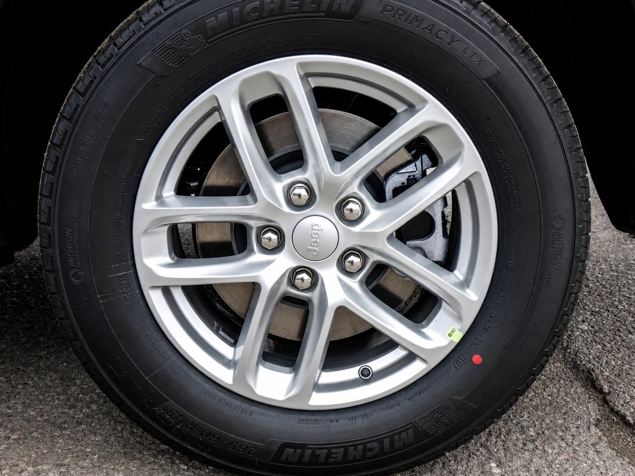 2026 Jeep Grand Cherokee L L LAREDO X | V6 | Tow Pkg | Sunroof | Pwr Liftgate Photo