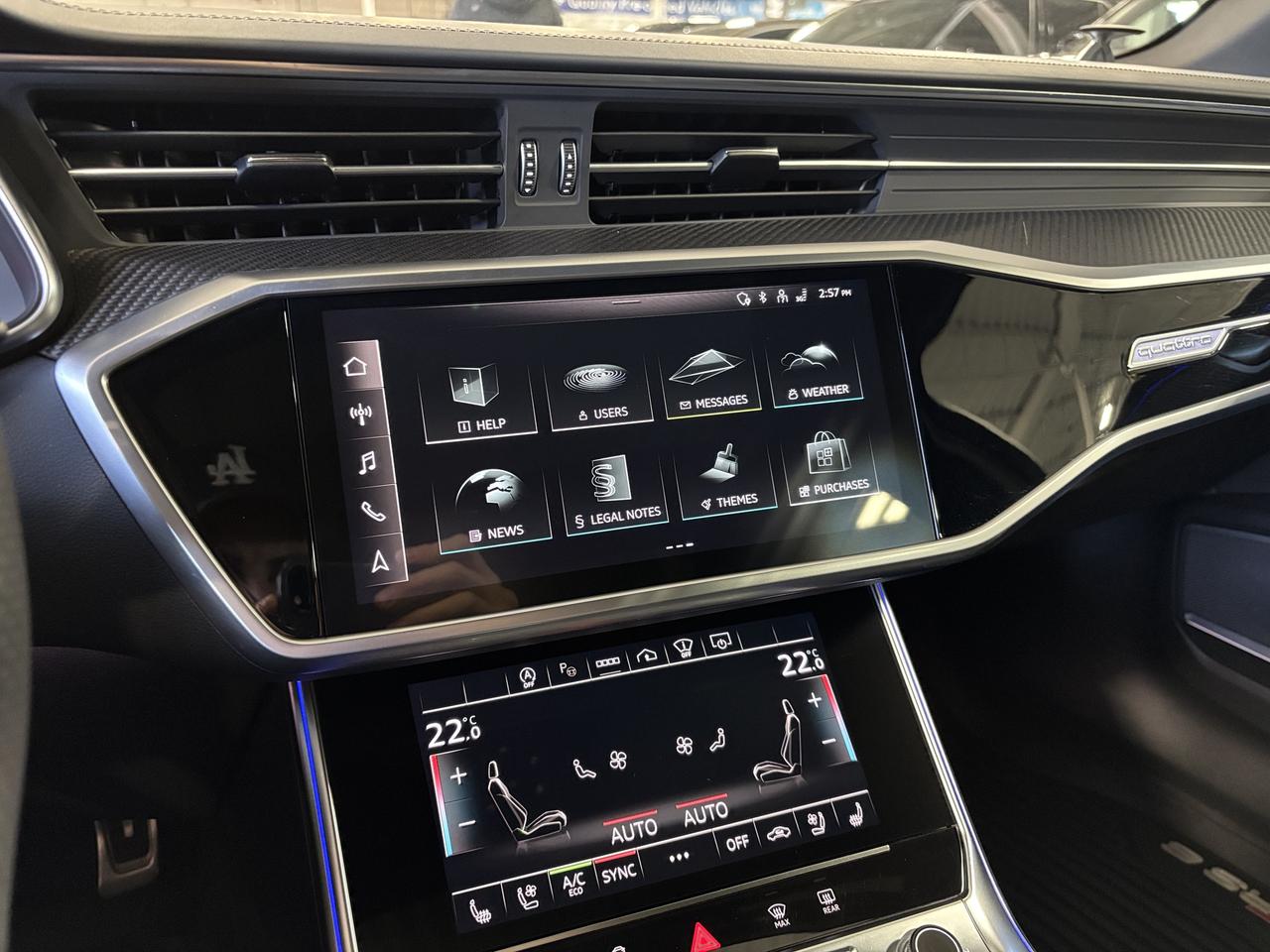 2023 Audi RS 6 Avant QUATTRO|NO LUXTAX|CARBONBODYKIT|CRYSTALSHIFTER|HUD Photo