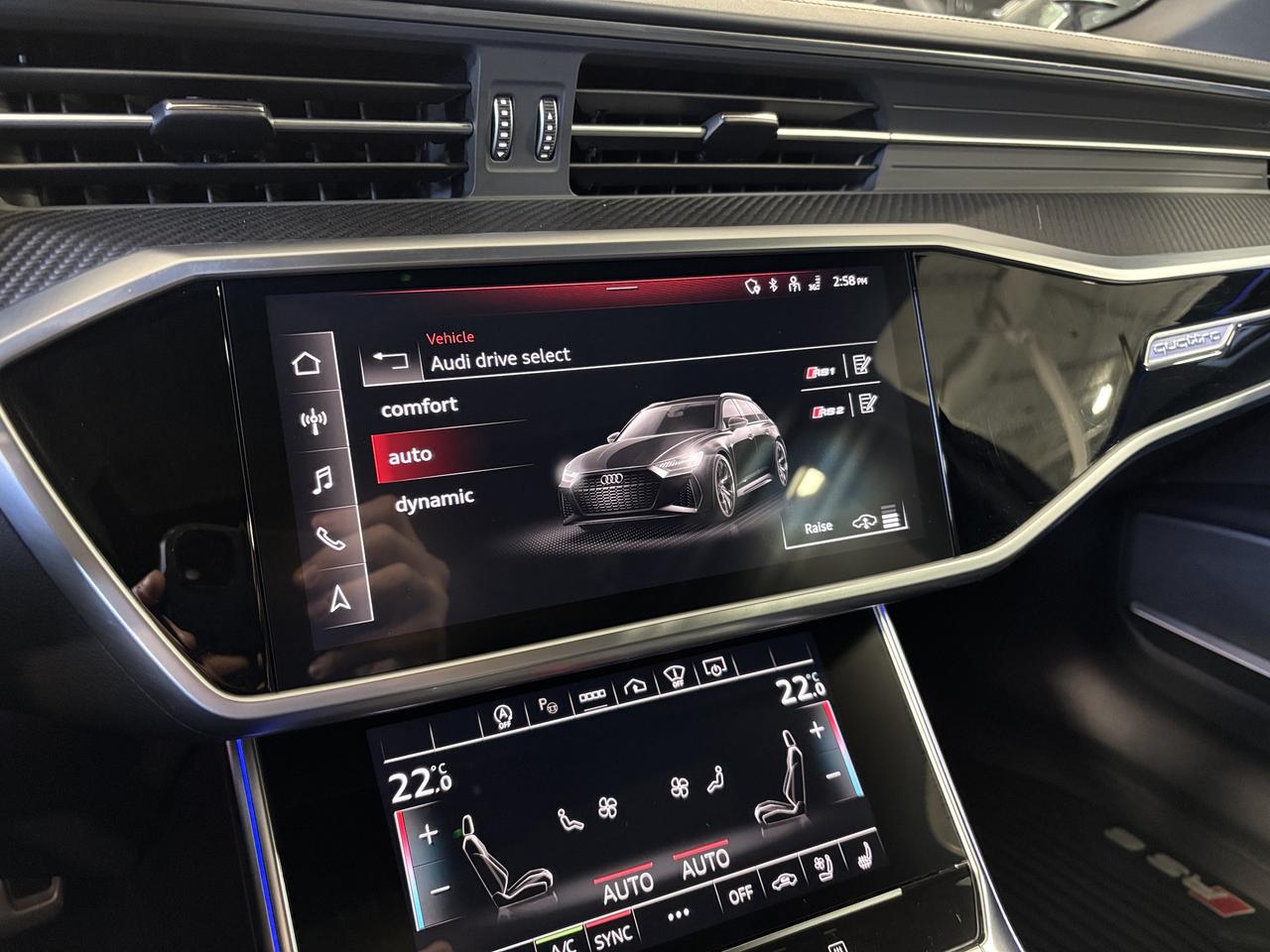 2023 Audi RS 6 Avant QUATTRO|NO LUXTAX|CARBONBODYKIT|CRYSTALSHIFTER|HUD Photo