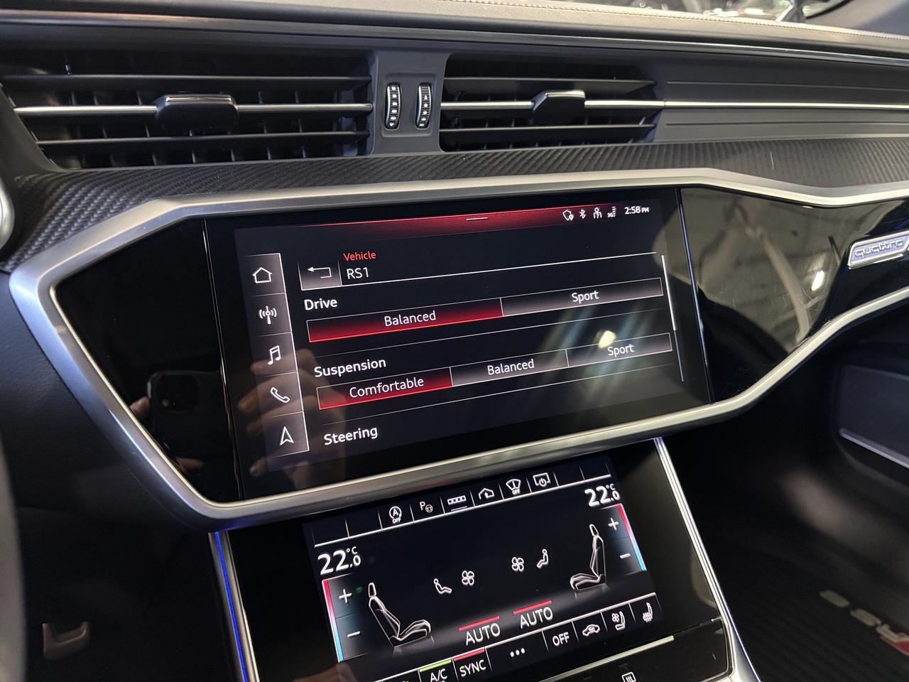 2023 Audi RS 6 Avant QUATTRO|NO LUXTAX|CARBONBODYKIT|CRYSTALSHIFTER|HUD Photo