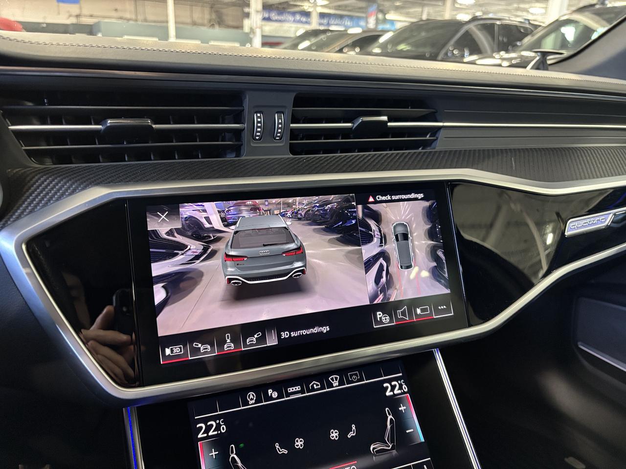 2023 Audi RS 6 Avant QUATTRO|NO LUXTAX|CARBONBODYKIT|CRYSTALSHIFTER|HUD Photo