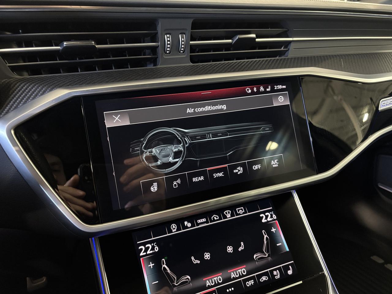 2023 Audi RS 6 Avant QUATTRO|NO LUXTAX|CARBONBODYKIT|CRYSTALSHIFTER|HUD Photo