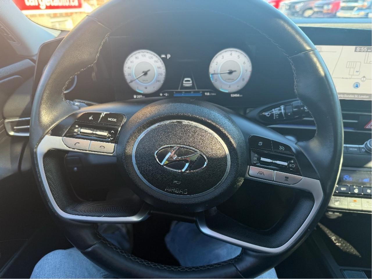 2023 Hyundai Elantra Luxury | One Owner I Clean CARFAX Photo