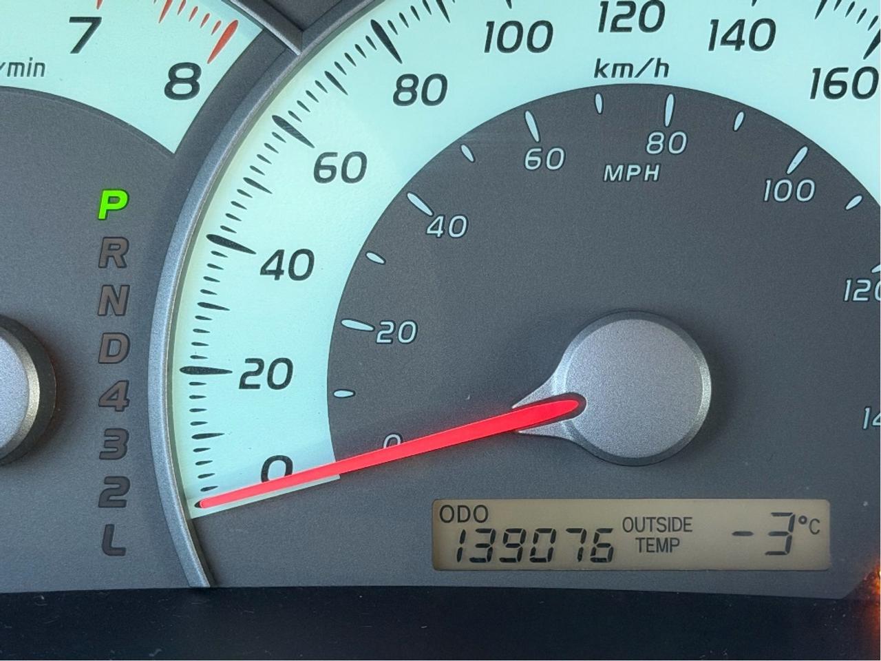 2009 Toyota Camry SE | One Owner | Very Low Mileage Photo