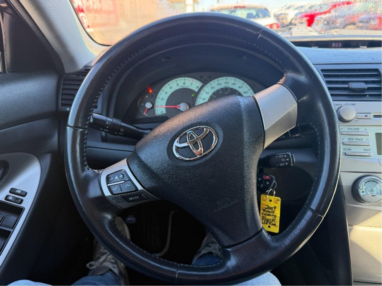 2009 Toyota Camry SE | One Owner | Very Low Mileage Photo