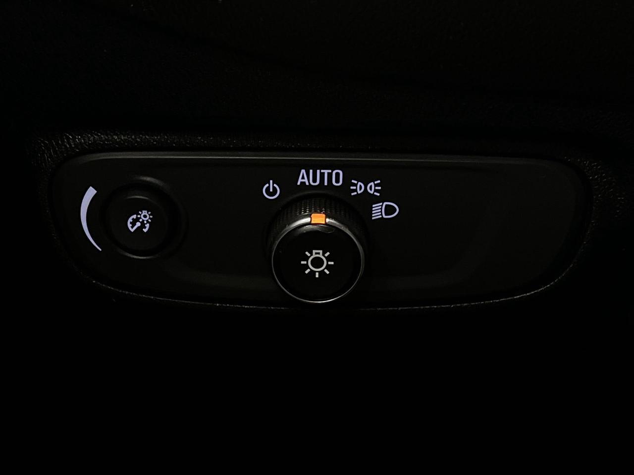 13828005.810205880