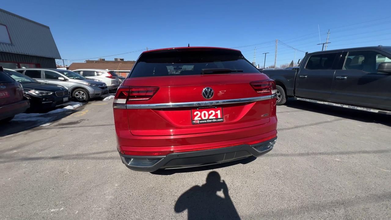 2021 Volkswagen Atlas Cross Sport COMFORTLINE AWD | HTD LEATHER | CARPLAY | ALLOYS Photo