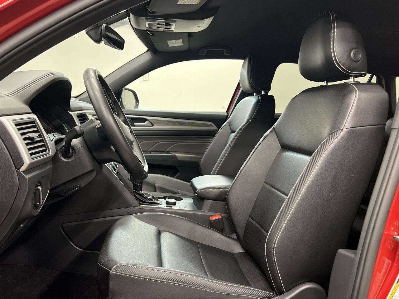 2021 Volkswagen Atlas Cross Sport COMFORTLINE AWD | HTD LEATHER | CARPLAY | ALLOYS Photo