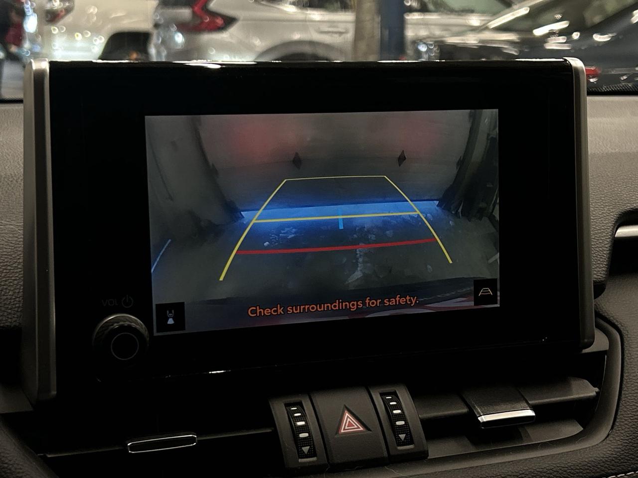 2024 Toyota RAV4 XLE HYBRID PREMIUM AWD | HTD LEATHER | SUNROOF Photo2