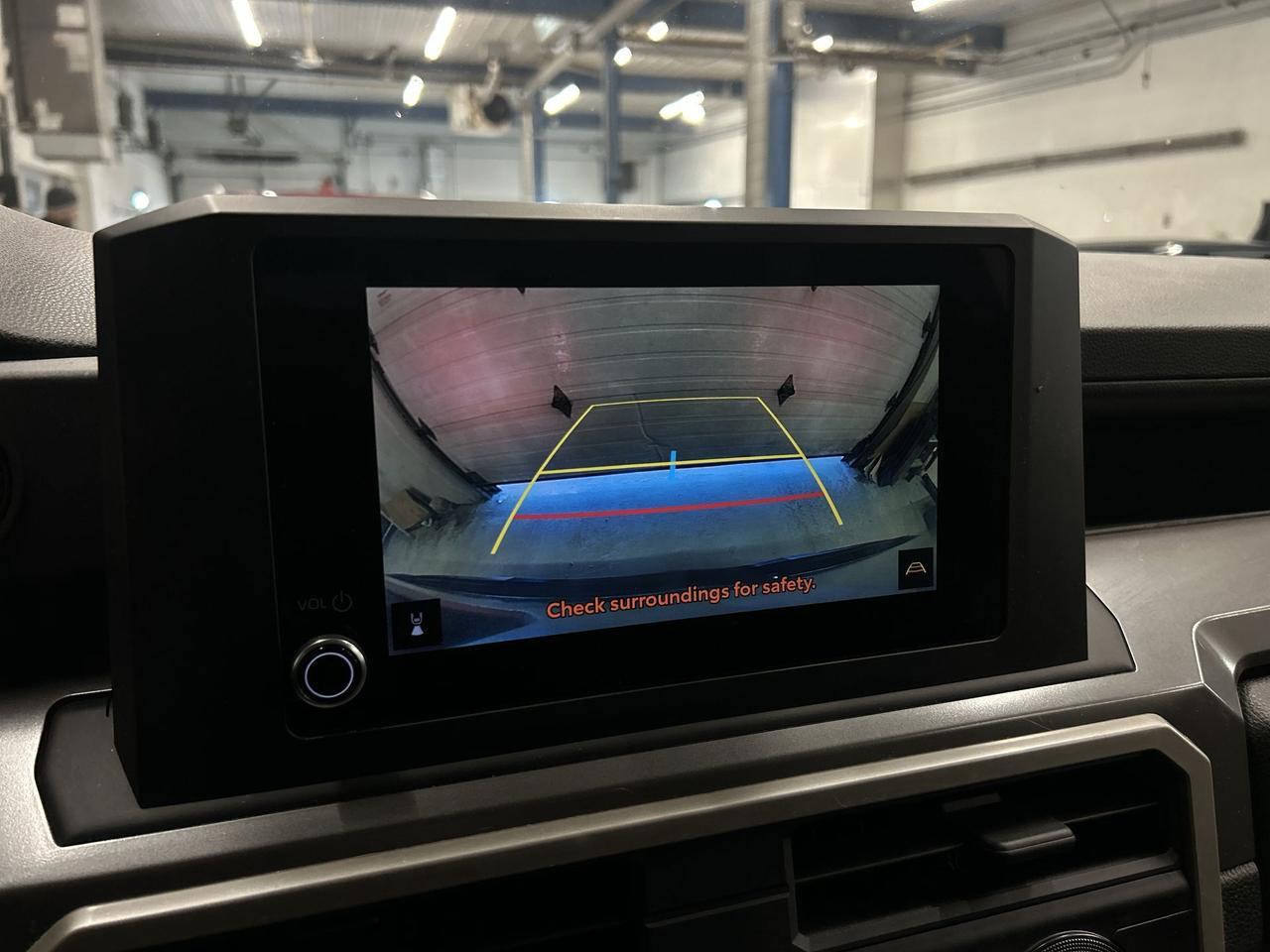 2024 Toyota Tacoma  Photo2