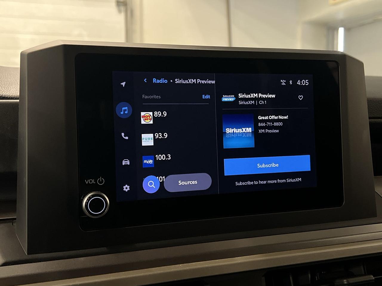 2024 Toyota Tacoma SR5 4X4 | DBL CAB | HTD SEATS | CARPLAY | ALLOYS Photo