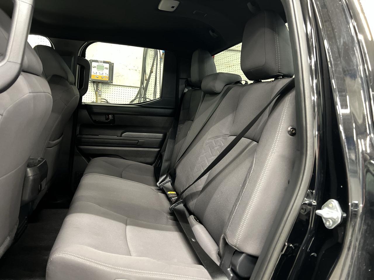 2024 Toyota Tacoma SR5 4X4 | DBL CAB | HTD SEATS | CARPLAY | ALLOYS Photo