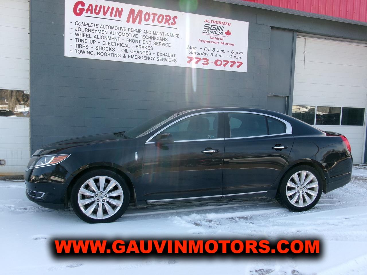 Used 2013 Lincoln MKS 3.5L AWD EcoBoost 365 hp Loaded, Priced to Sell! for sale in Swift Current, SK