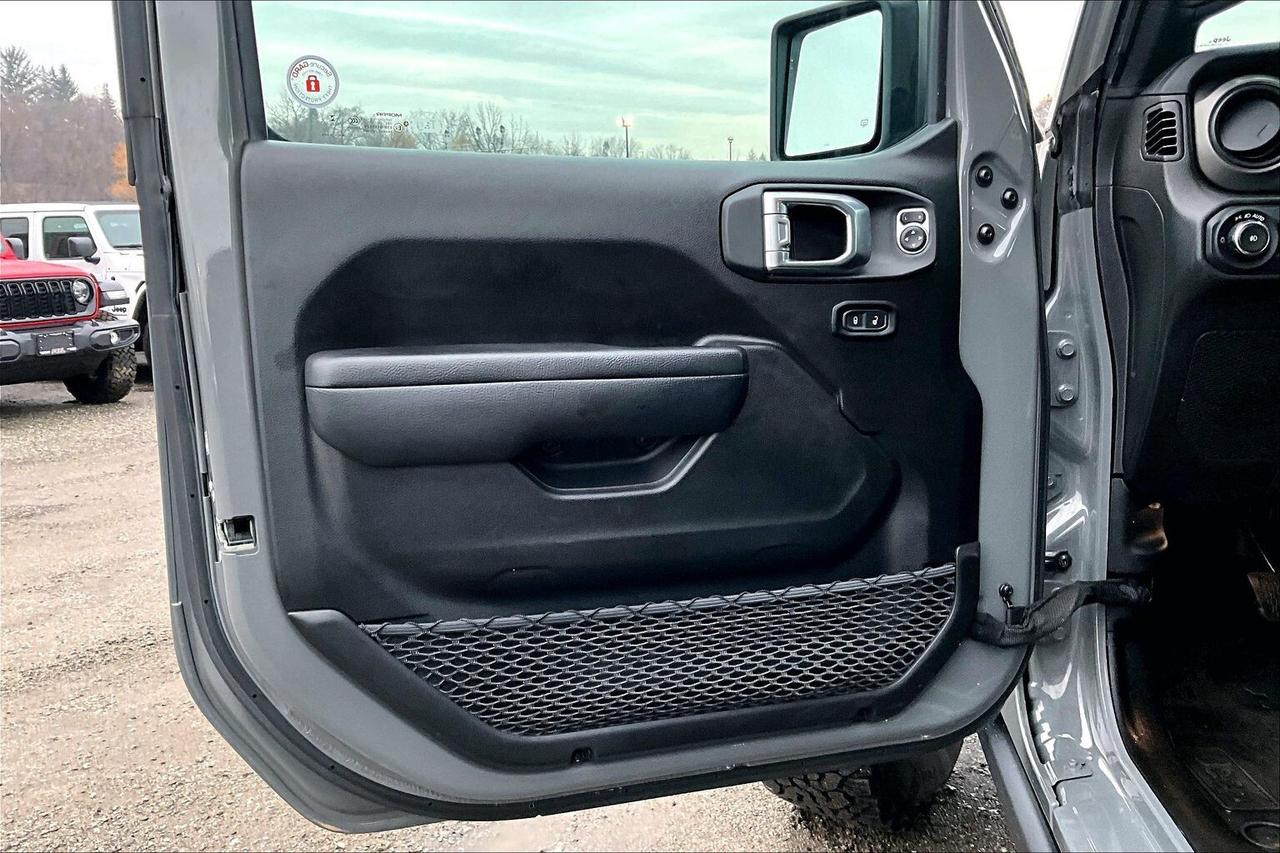 2023 Jeep Wrangler Willys 4Dr |Xtreme Recon 35" Tires |Htd Seats |4X4 Photo